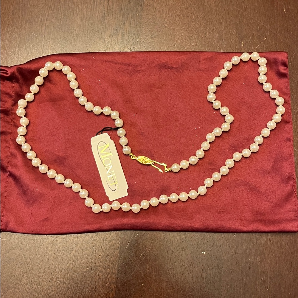 Monet Gold Clasp Faux Pearl Necklace New 12 inches